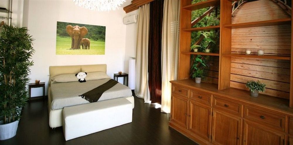 Bamboo Roma